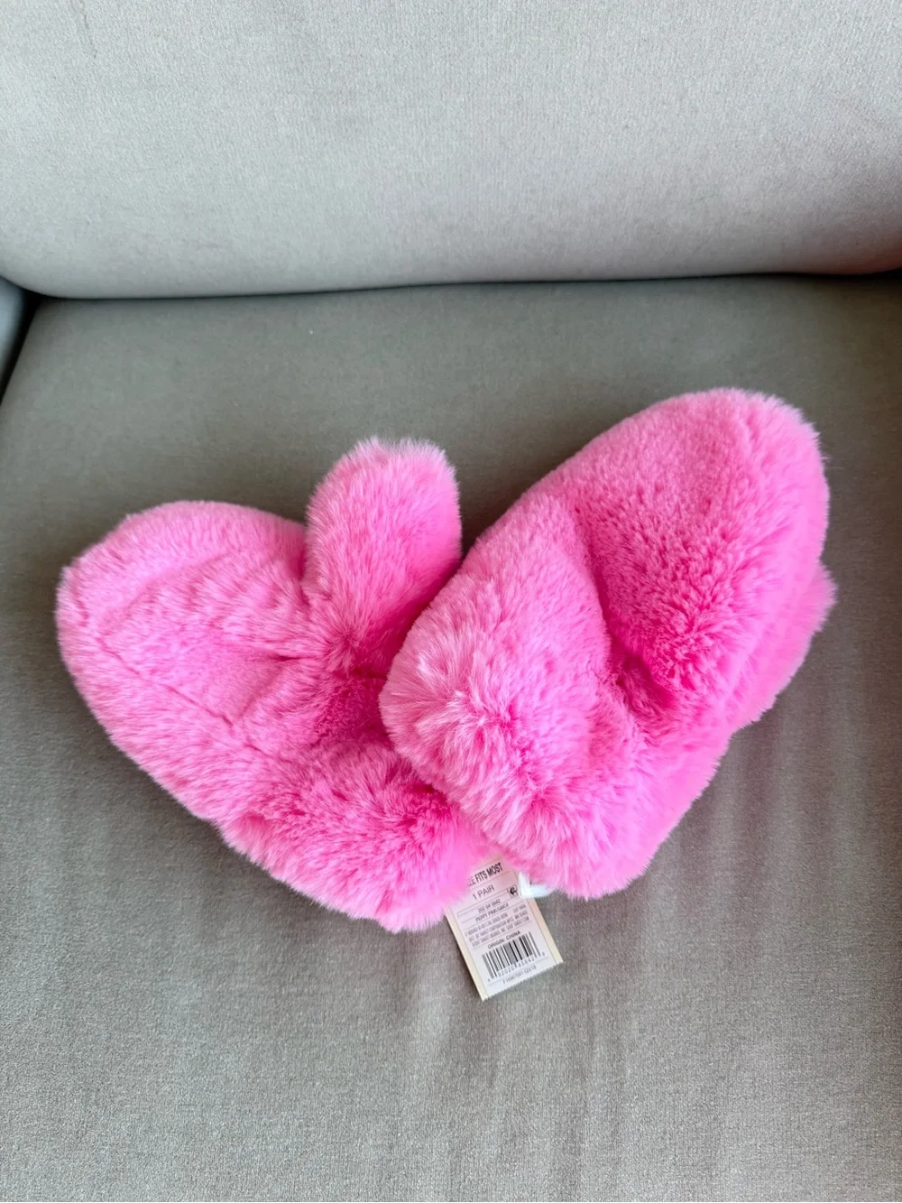 Kids Plush Hot Pink Faux Fur Mittens